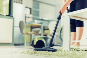 Szybkie sprzątanie mieszkania - 5 sprytnych patentów